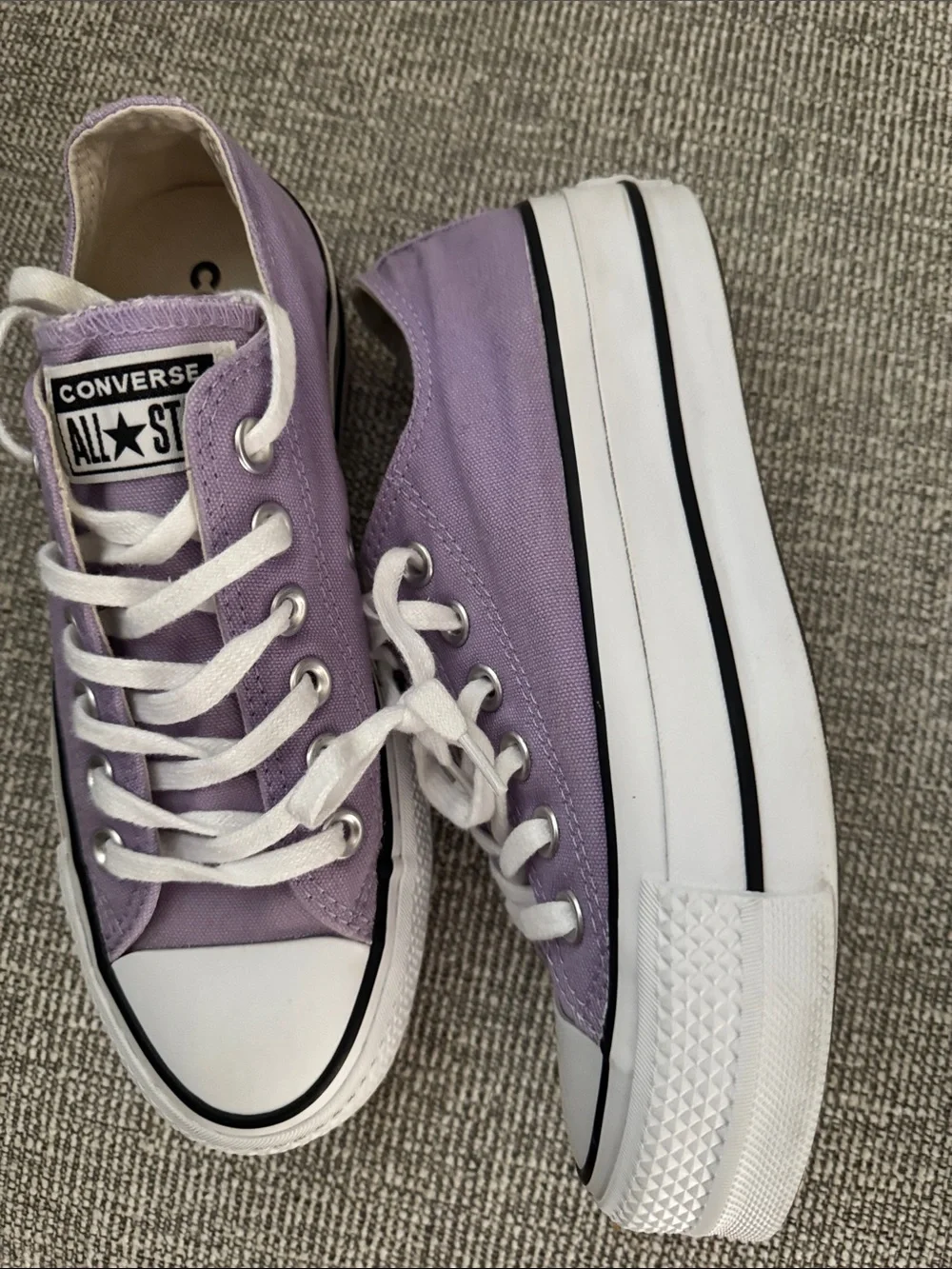Converse platform Lavender Low Top All Star Sneakers
